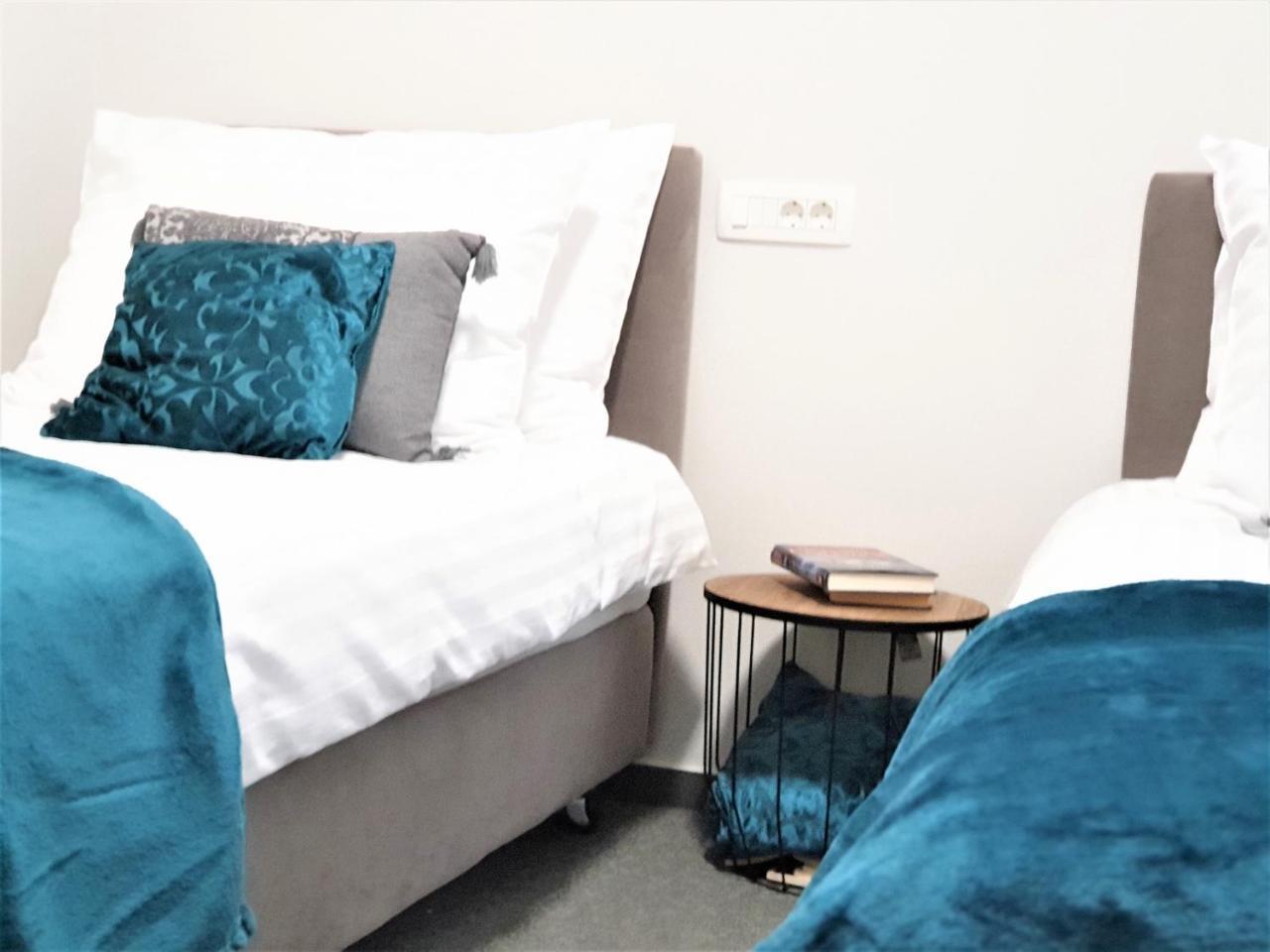 Smart Hostel Bród Kültér fotó